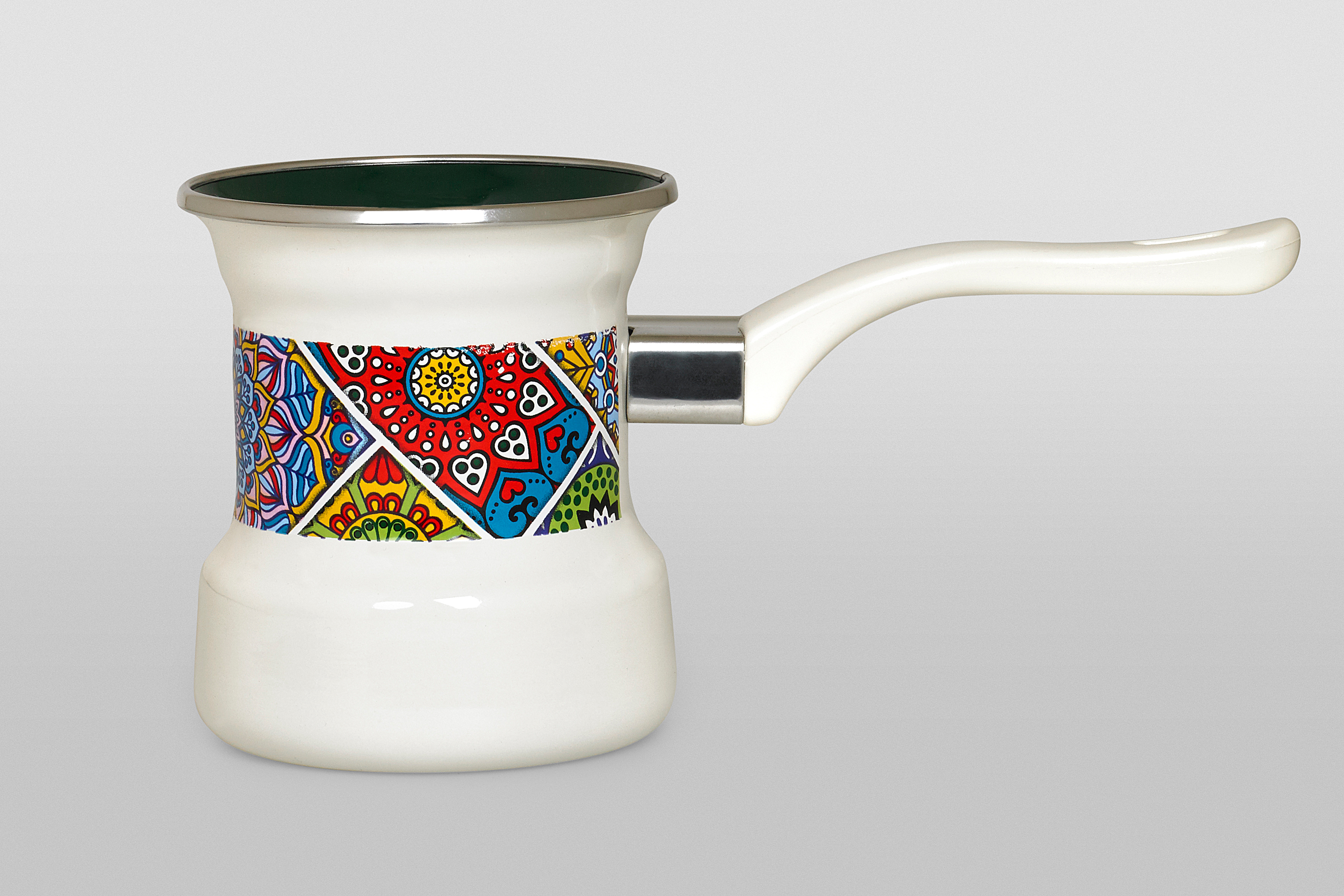 Турка эмалированная с бакелитовой ручкой, 11 см, 0.7 л