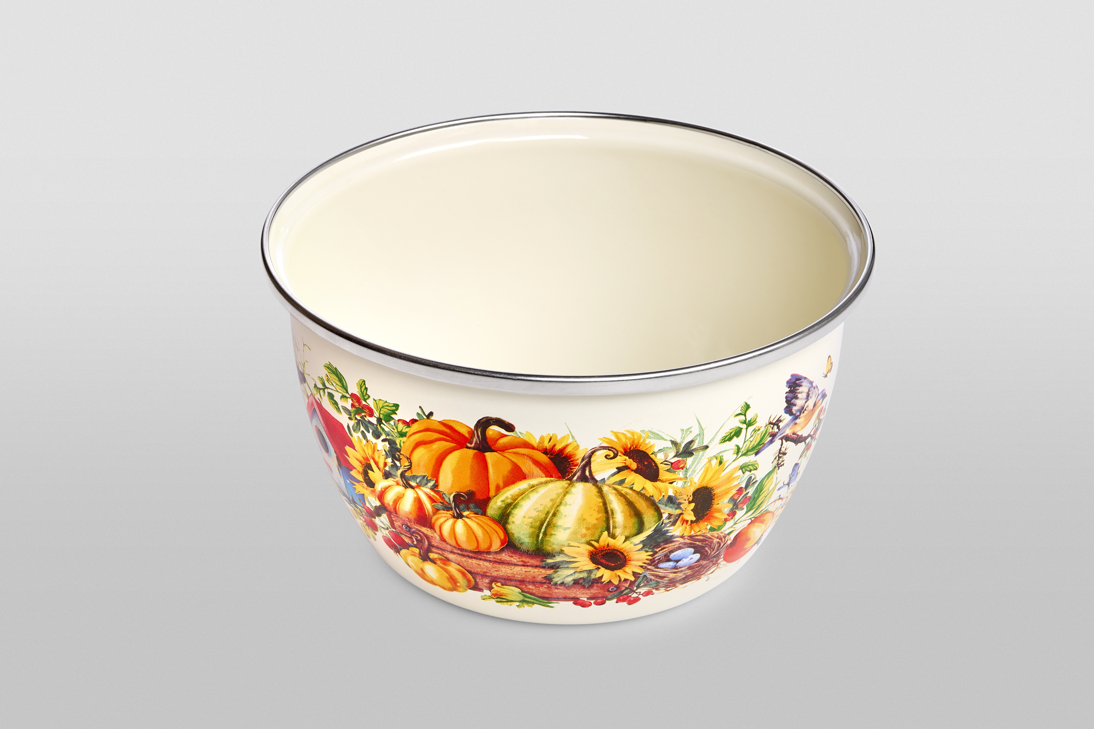 Миска эмалированная без ручек с пластиковой крышкой, 2.4 л