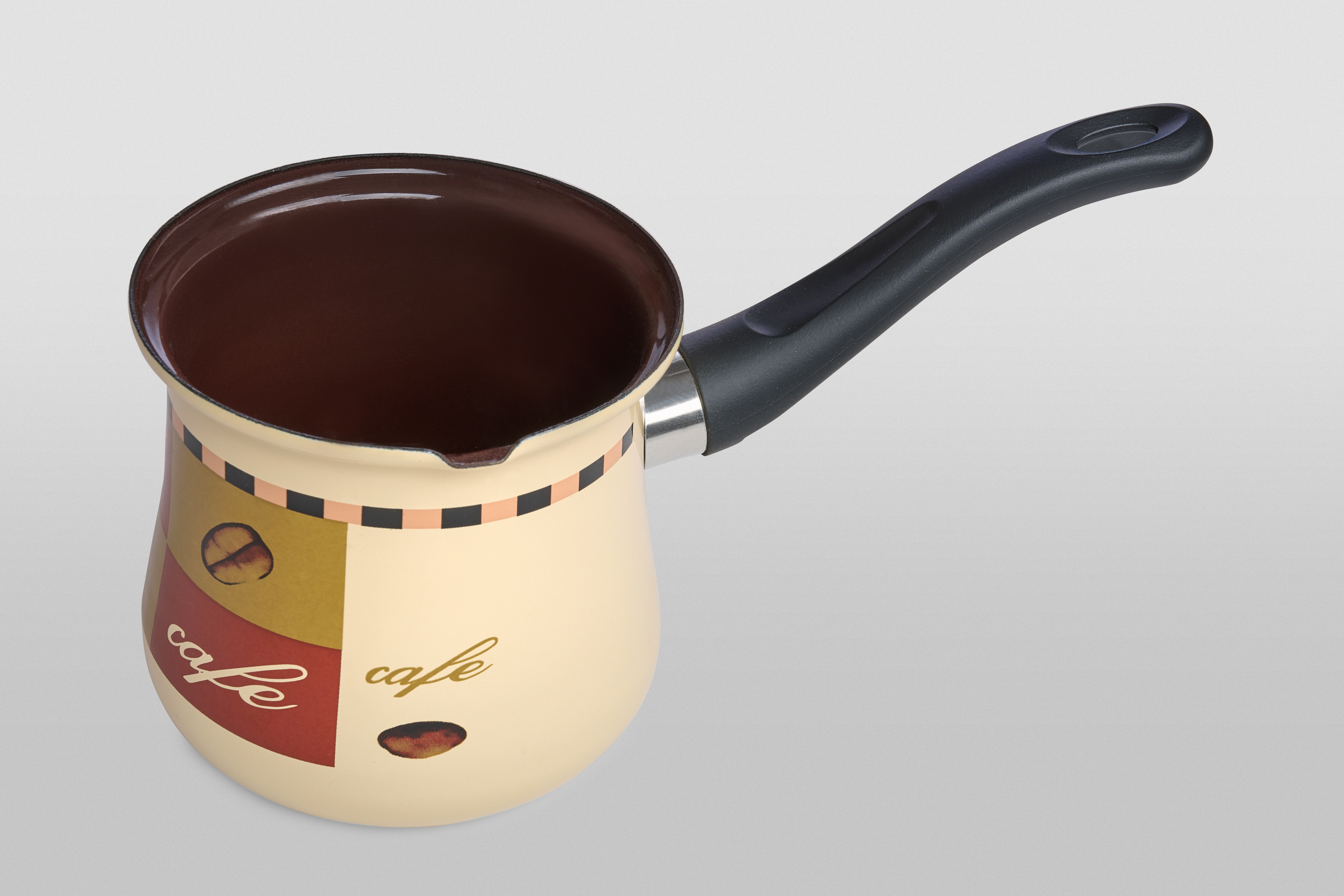 Турка эмалированная с бакелитовой ручкой на 7 чашек, 0.7 л